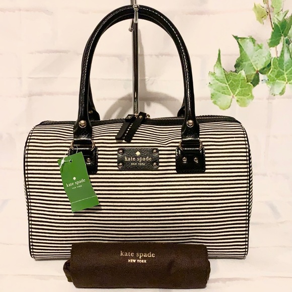 🌸 KATE SPADE 🌸 BLACK CREAM KALEIGH VANSTON
